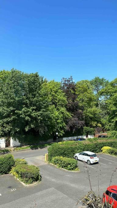 New Hmm Apartmentz - Free Parking - Beautiful Area Сандерленд Екстер'єр фото
