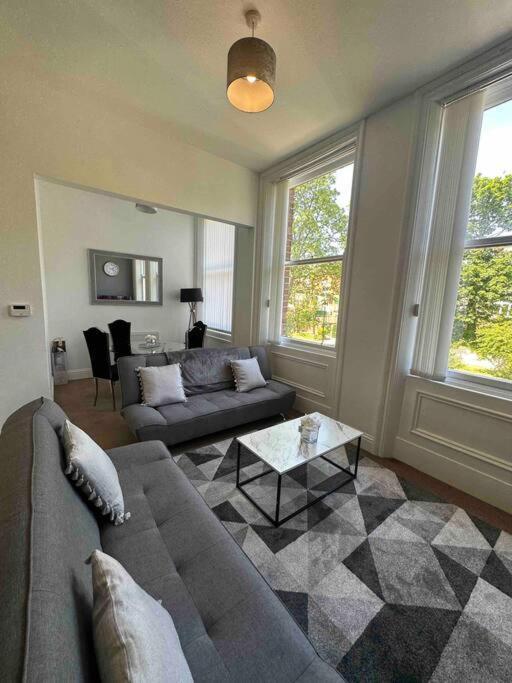 New Hmm Apartmentz - Free Parking - Beautiful Area Сандерленд Екстер'єр фото