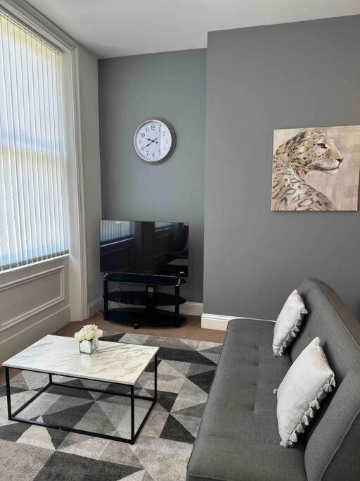 New Hmm Apartmentz - Free Parking - Beautiful Area Сандерленд Екстер'єр фото